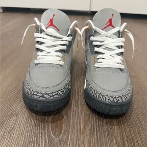 Jordan 3 Cool Grey (size 10)